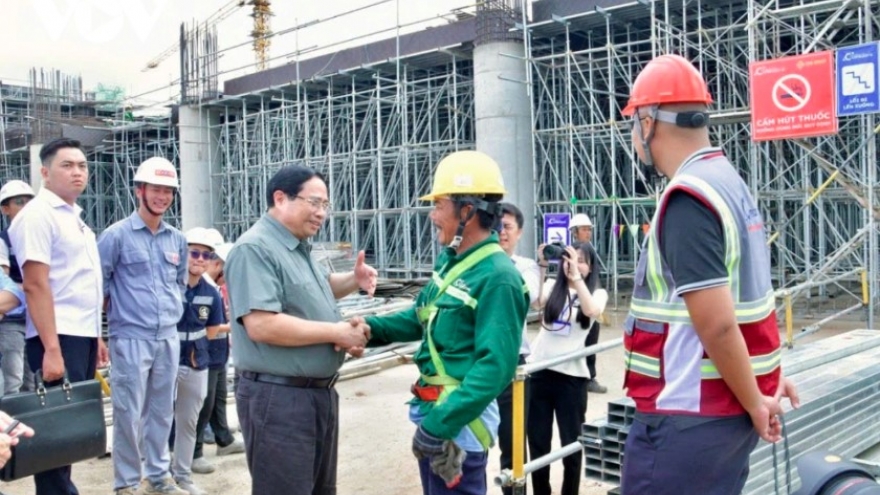 Prime Minister Pham Minh Chinh inspects projects for APEC 2027